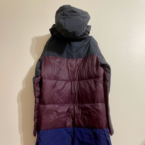 Women's Solazo Down Parka - Picture 12 of 13